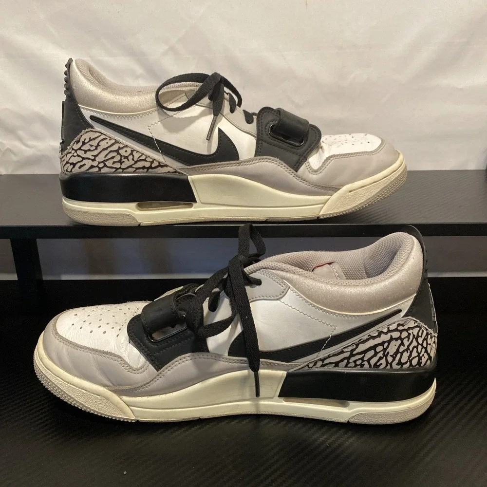Nike Air Jordan Legacy 312 Low Tech Grey CD7069101 Cement Men's size 10.5‎